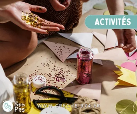 Activité créative et amusante à partager avec les enfants : la création d'un carillon à partir de bouchons en plastique et de ficelle, Saint-Denis, Les Petits Pas